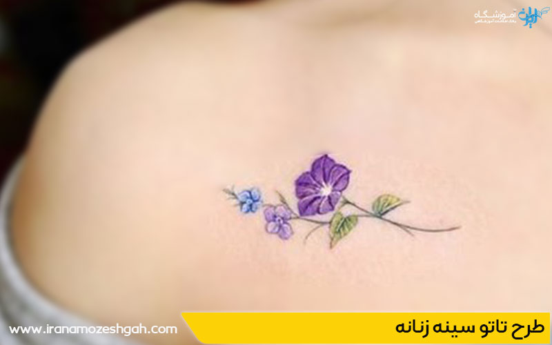 تتو روی ترقوه زنانه